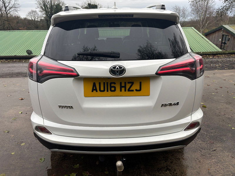 Toyota RAV4 2.0 D-4D Excel SUV 5dr Diesel Manual Euro 6 (s/s) (143 ps) 5dr Manual 2025