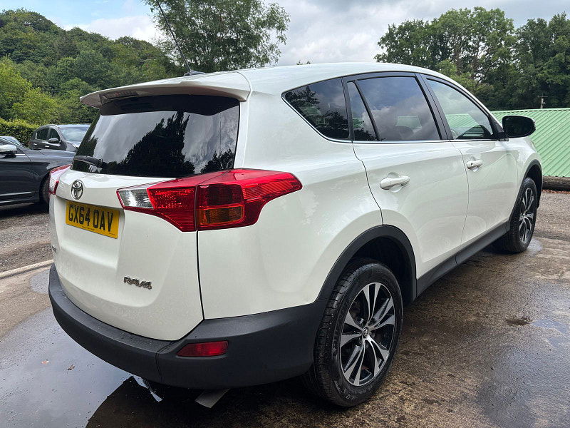 Toyota RAV4 2.0 D-4D Icon SUV 5dr Diesel Manual 2WD Euro 5 (s/s) (124 ps) 5dr Manual 2025