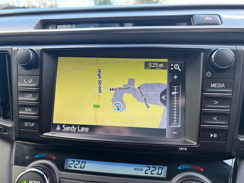 Toyota RAV4 2.5 VVT-h Icon SUV 5dr Petrol Hybrid CVT Euro 6 (s/s) (197 ps) 5dr Automatic 2026