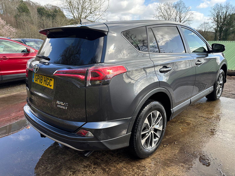 Toyota RAV4 2.5 VVT-h Icon SUV 5dr Petrol Hybrid CVT Euro 6 (s/s) (197 ps) 5dr Automatic 2026