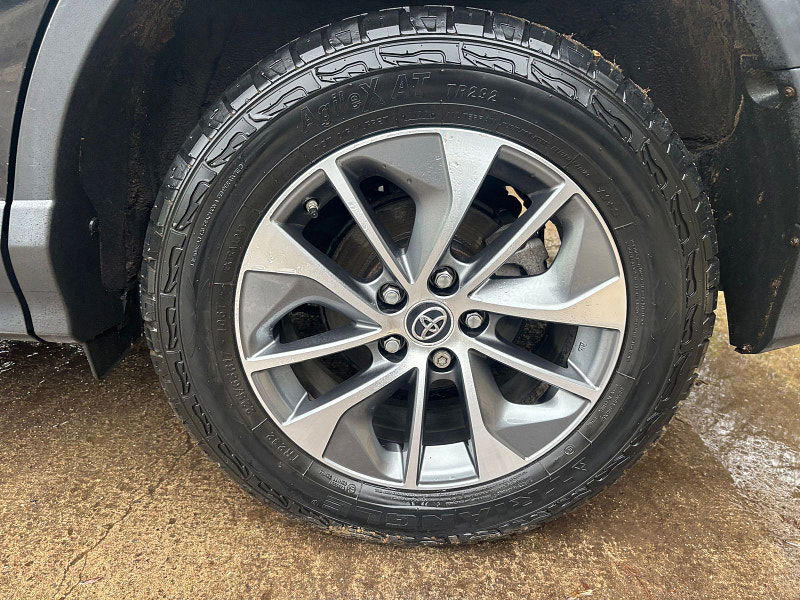 Toyota RAV4 2.5 VVT-h Icon SUV 5dr Petrol Hybrid CVT Euro 6 (s/s) (197 ps) 5dr Automatic 2026