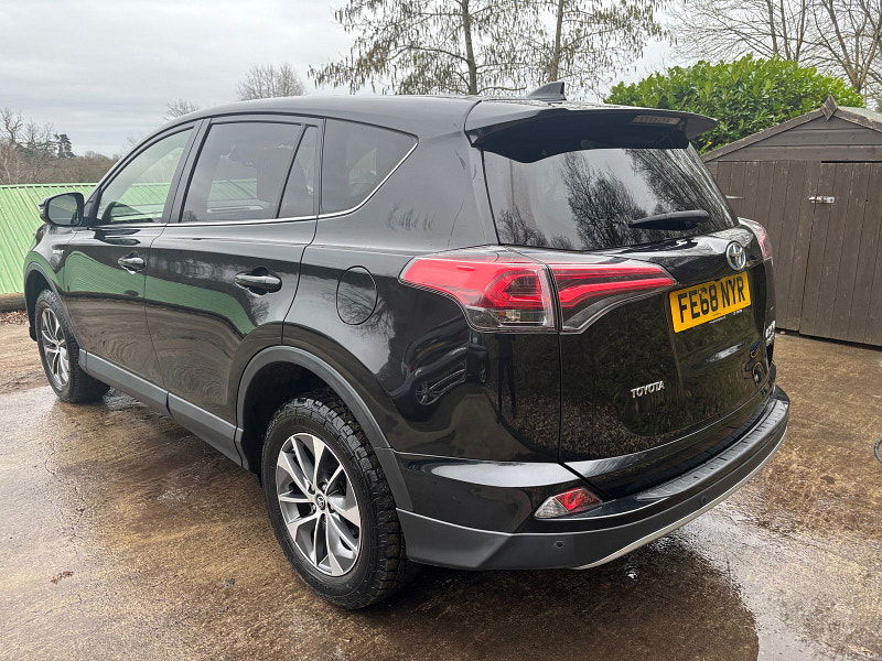 Toyota RAV4 2.5 VVT-h Icon SUV 5dr Petrol Hybrid CVT Euro 6 (s/s) (197 ps) 5dr Automatic 2026