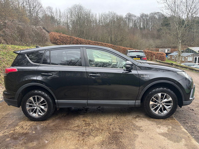 Toyota RAV4 2.5 VVT-h Icon SUV 5dr Petrol Hybrid CVT Euro 6 (s/s) (197 ps) 5dr Automatic 2026