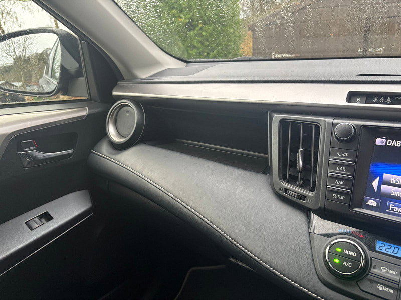 Toyota RAV4 2.5 VVT-h Icon SUV 5dr Petrol Hybrid CVT Euro 6 (s/s) (197 ps) 5dr Automatic 2026