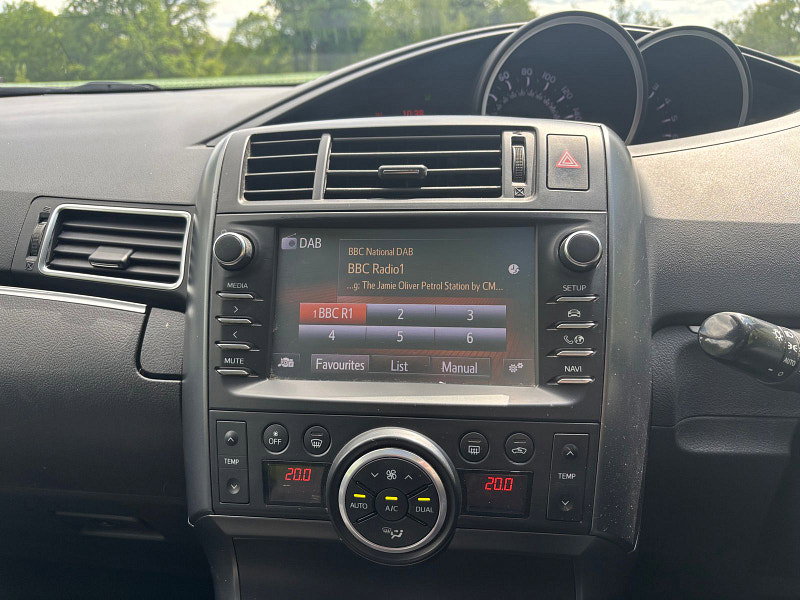 Toyota Verso 1.6 D-4D Design MPV 5dr Diesel Manual Euro 6 (s/s) (7 Seat) (112 ps) 5dr Manual 2026