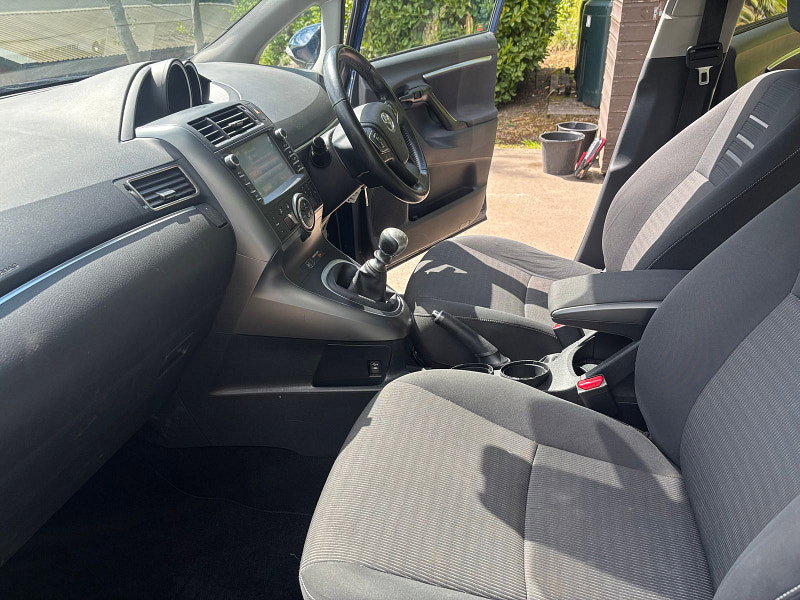Toyota Verso 1.6 D-4D Design MPV 5dr Diesel Manual Euro 6 (s/s) (7 Seat) (112 ps) 5dr Manual 2026