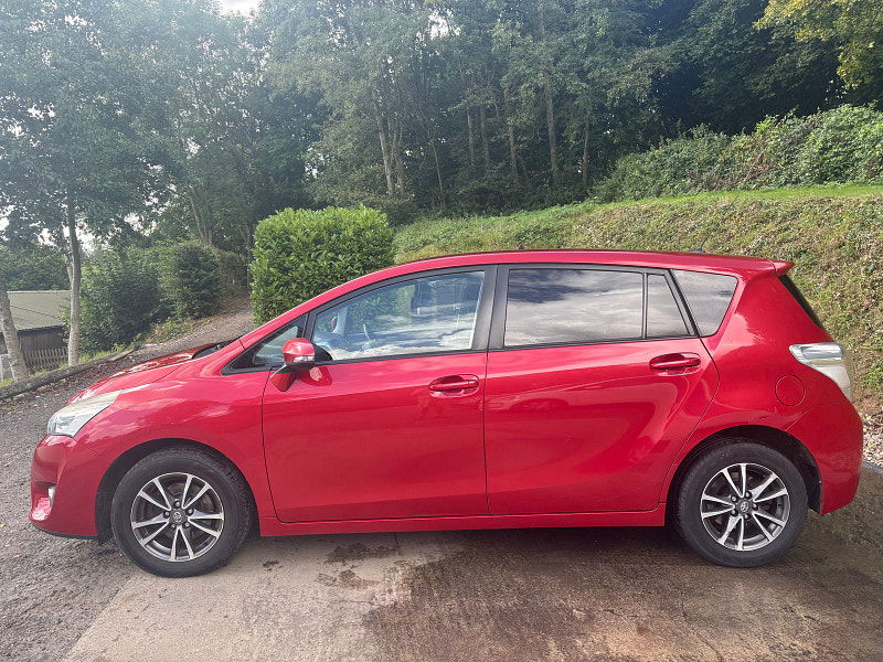 Toyota Verso 1.6 V-Matic Icon MPV 5dr Petrol Manual Euro 5 Euro 5 (132 ps) 5dr Manual 2025