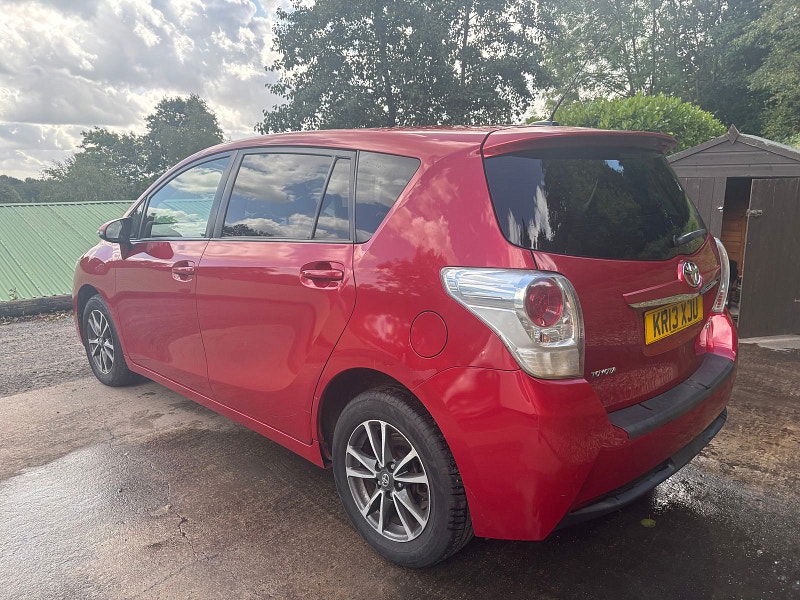 Toyota Verso 1.6 V-Matic Icon MPV 5dr Petrol Manual Euro 5 Euro 5 (132 ps) 5dr Manual 2025
