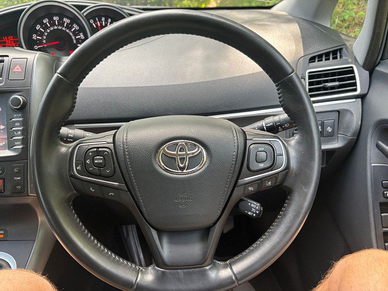 Toyota Verso 1.6 V-Matic Icon MPV 5dr Petrol Manual Euro 6 (7 Seat) (132 ps) 5dr Manual 2025
