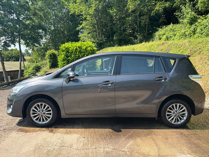 Toyota Verso 1.6 V-Matic Icon MPV 5dr Petrol Manual Euro 6 (7 Seat) (132 ps) 5dr Manual 2025