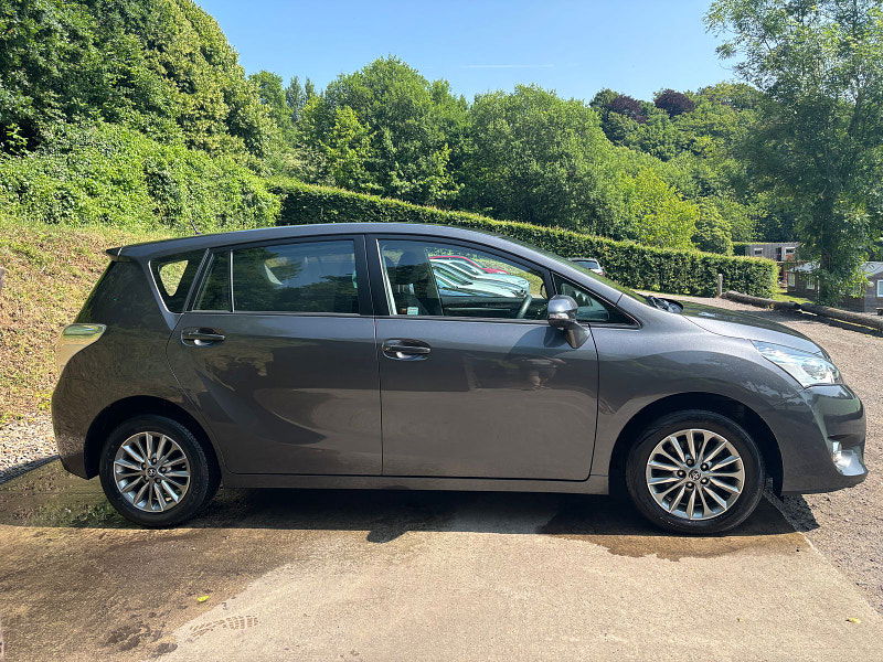 Toyota Verso 1.6 V-Matic Icon MPV 5dr Petrol Manual Euro 6 (7 Seat) (132 ps) 5dr Manual 2025