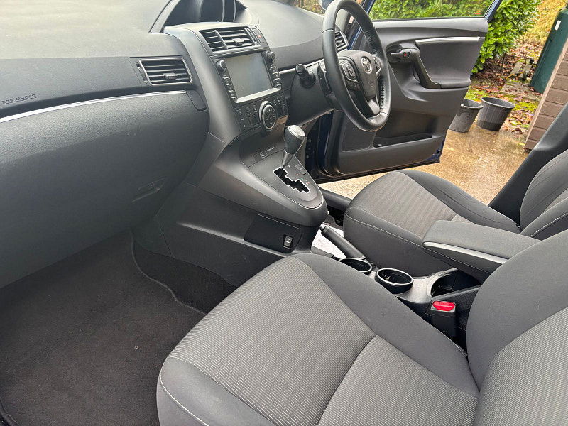 Toyota Verso 1.8 V-Matic Design MPV 5dr Petrol Multidrive S Euro 6 (7 Seat) (147 ps) 5dr Automatic 2025