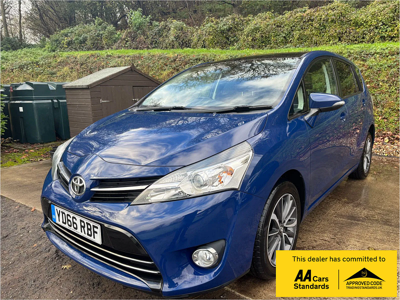 Toyota Verso 1.8 V-Matic Design MPV 5dr Petrol Multidrive S Euro 6 (7 Seat) (147 ps) 5dr Automatic 2025