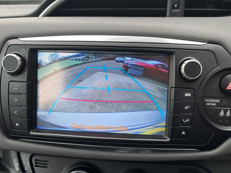 Toyota Yaris 1.33 Dual VVT-i Icon Hatchback 5dr Petrol Manual Euro 5 Euro 5 (99 ps) 5dr Manual 2026