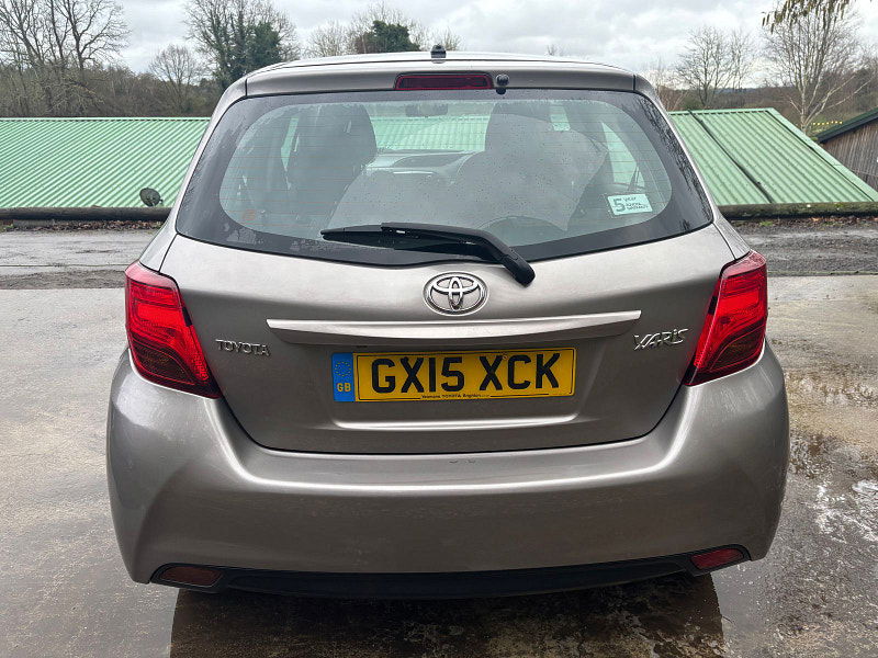 Toyota Yaris 1.33 Dual VVT-i Icon Hatchback 5dr Petrol Manual Euro 5 Euro 5 (99 ps) 5dr Manual 2026