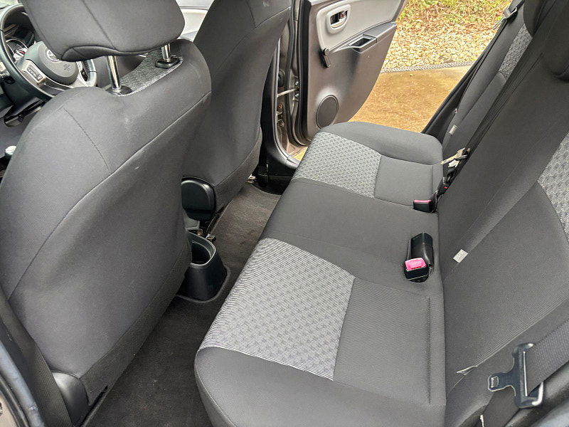 Toyota Yaris 1.33 Dual VVT-i Icon Hatchback 5dr Petrol Manual Euro 5 Euro 5 (99 ps) 5dr Manual 2026