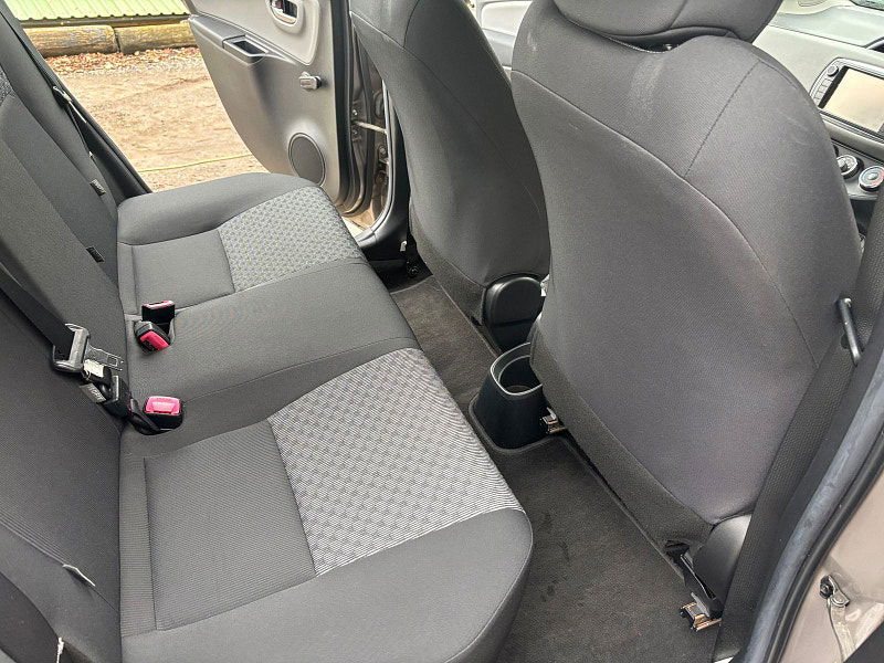 Toyota Yaris 1.33 Dual VVT-i Icon Hatchback 5dr Petrol Manual Euro 5 Euro 5 (99 ps) 5dr Manual 2026