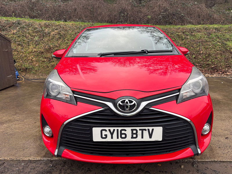 Toyota Yaris 1.33 Dual VVT-i Icon Hatchback 5dr Petrol Manual Euro 6 (99 ps) 5dr Manual 2026