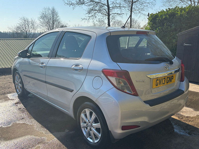 Toyota Yaris 1.4 D-4D TR Hatchback 5dr Diesel Manual Euro 5 (90 ps) 5dr Manual 2026