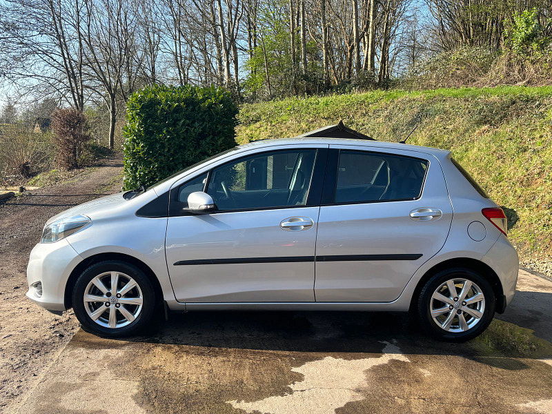 Toyota Yaris 1.4 D-4D TR Hatchback 5dr Diesel Manual Euro 5 (90 ps) 5dr Manual 2026