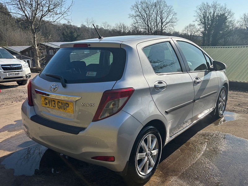 Toyota Yaris 1.4 D-4D TR Hatchback 5dr Diesel Manual Euro 5 (90 ps) 5dr Manual 2026