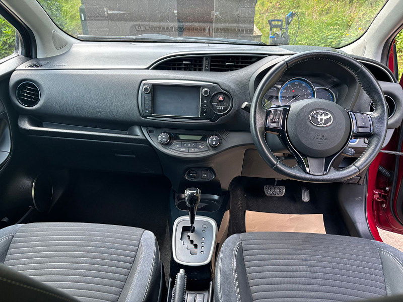 Toyota Yaris 1.5 VVT-h Excel Hatchback 5dr Petrol Hybrid E-CVT Euro 6 (s/s) (15in Alloy) (100 ps) 5dr Automatic 2025