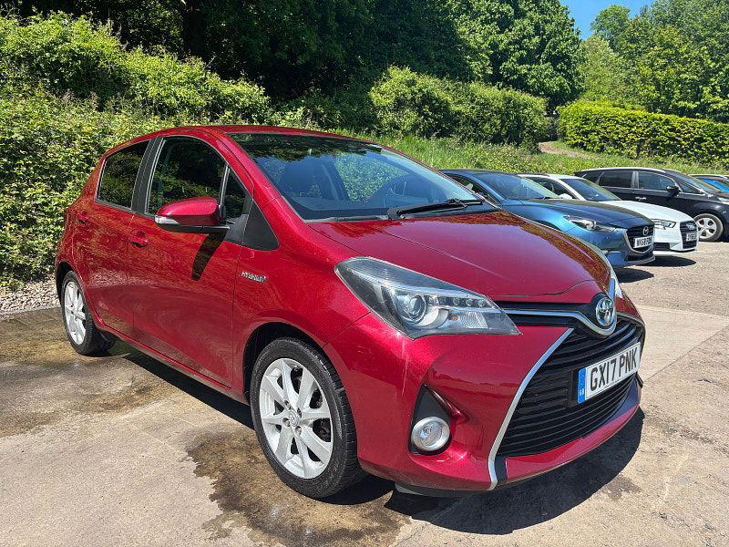 Toyota Yaris 1.5 VVT-h Excel Hatchback 5dr Petrol Hybrid E-CVT Euro 6 (s/s) (15in Alloy) (100 ps) 5dr Automatic 2025