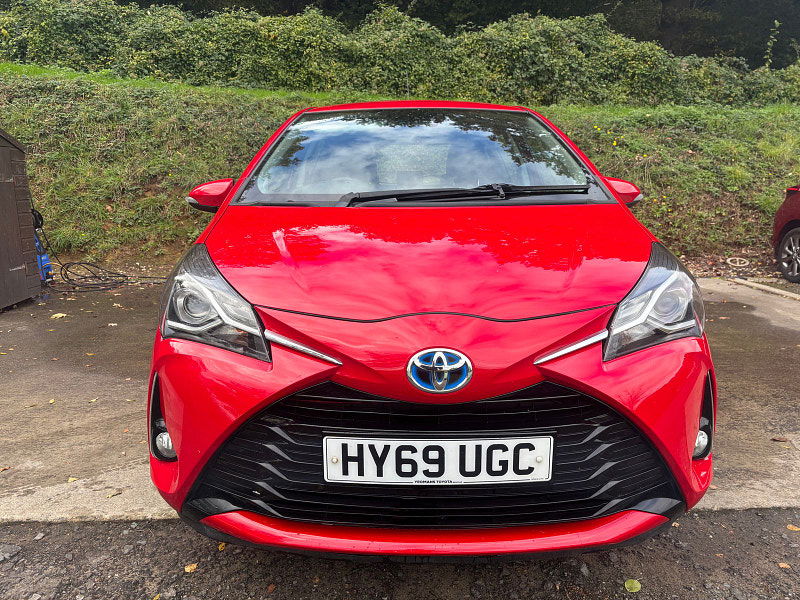 Toyota Yaris 1.5 VVT-h Icon Hatchback 5dr Petrol Hybrid E-CVT Euro 6 (s/s) (100 ps) 5dr Automatic 2025