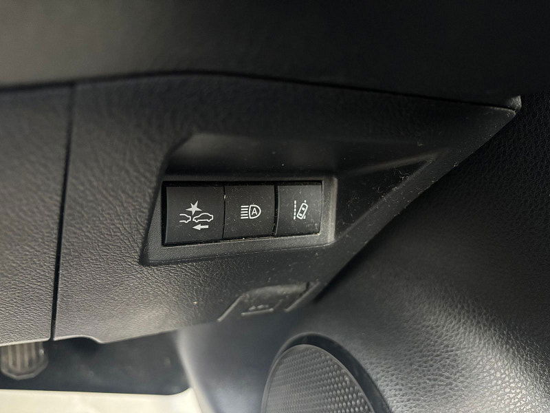 Toyota Yaris 1.5 VVT-h Icon Hatchback 5dr Petrol Hybrid E-CVT Euro 6 (s/s) (100 ps) 5dr Automatic 2025