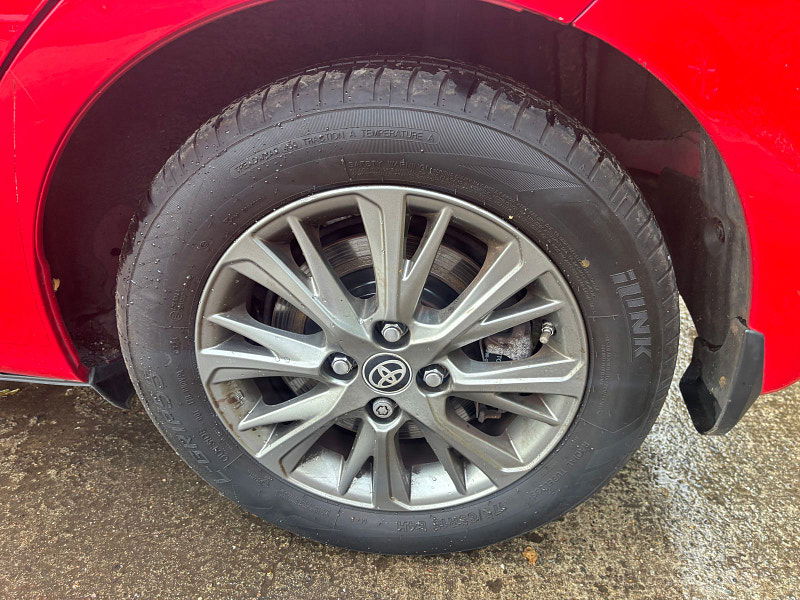 Toyota Yaris 1.5 VVT-h Icon Hatchback 5dr Petrol Hybrid E-CVT Euro 6 (s/s) (100 ps) 5dr Automatic 2025