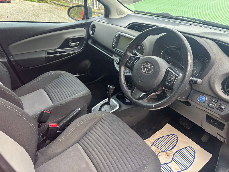 Toyota Yaris 1.5 VVT-h Icon Hatchback 5dr Petrol Hybrid E-CVT Euro 6 (s/s) (100 ps) 5dr Automatic 2025