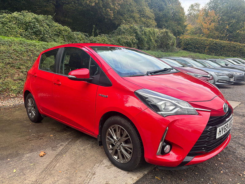 Toyota Yaris 1.5 VVT-h Icon Hatchback 5dr Petrol Hybrid E-CVT Euro 6 (s/s) (100 ps) 5dr Automatic 2025