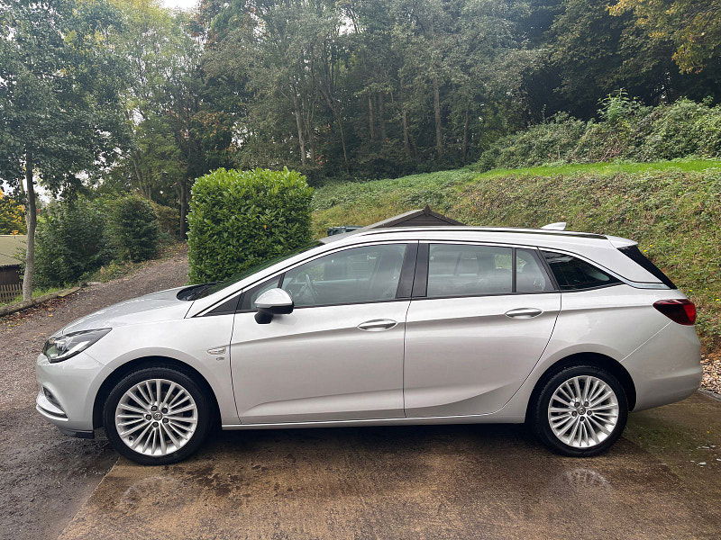 Vauxhall Astra 1.4i Turbo Elite Nav Sports Tourer 5dr Petrol Manual Euro 6 (150 ps) 5dr Manual 2025