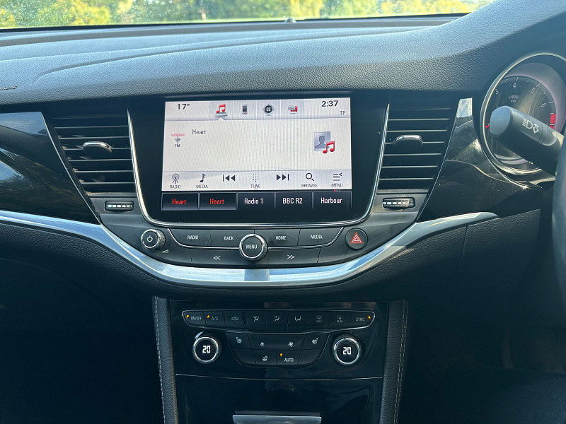 Vauxhall Astra 1.4i Turbo Elite Nav Sports Tourer 5dr Petrol Manual Euro 6 (150 ps) 5dr Manual 2025