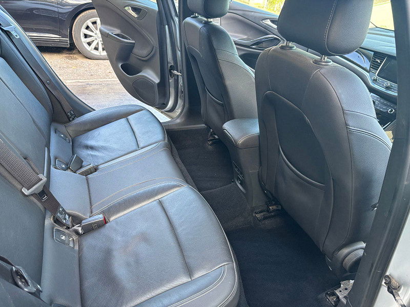 Vauxhall Astra 1.4i Turbo Elite Nav Sports Tourer 5dr Petrol Manual Euro 6 (150 ps) 5dr Manual 2025