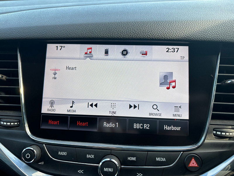 Vauxhall Astra 1.4i Turbo Elite Nav Sports Tourer 5dr Petrol Manual Euro 6 (150 ps) 5dr Manual 2025