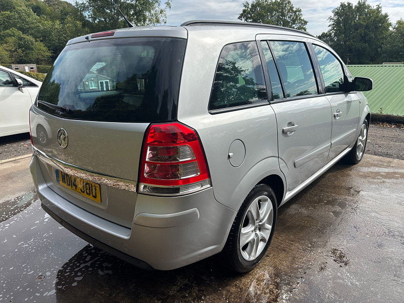 Vauxhall Zafira 1.8 16V Exclusiv MPV 5dr Petrol Manual Euro 5 (SNav) (140 ps) 5dr Manual 2025