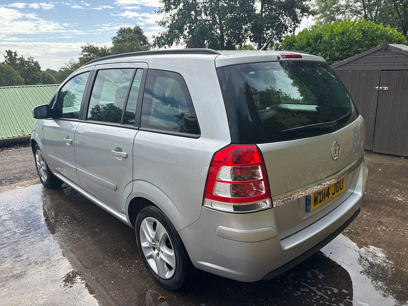 Vauxhall Zafira 1.8 16V Exclusiv MPV 5dr Petrol Manual Euro 5 (SNav) (140 ps) 5dr Manual 2025