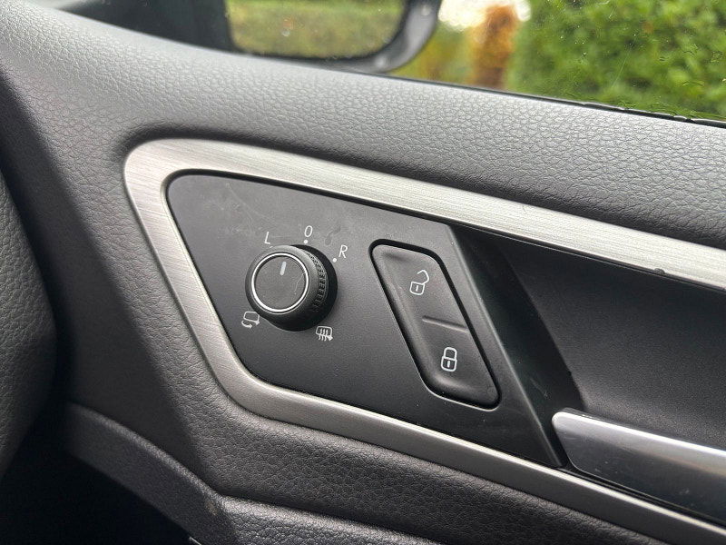 Volkswagen Golf 2.0 TDI BlueMotion Tech Match Hatchback 5dr Diesel Manual Euro 5 (s/s) (150 ps) 5dr Manual 2025