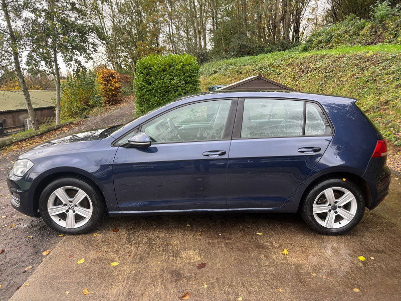 Volkswagen Golf 2.0 TDI BlueMotion Tech Match Hatchback 5dr Diesel Manual Euro 5 (s/s) (150 ps) 5dr Manual 2025