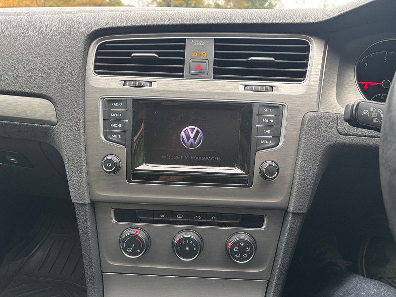 Volkswagen Golf 2.0 TDI BlueMotion Tech Match Hatchback 5dr Diesel Manual Euro 5 (s/s) (150 ps) 5dr Manual 2025