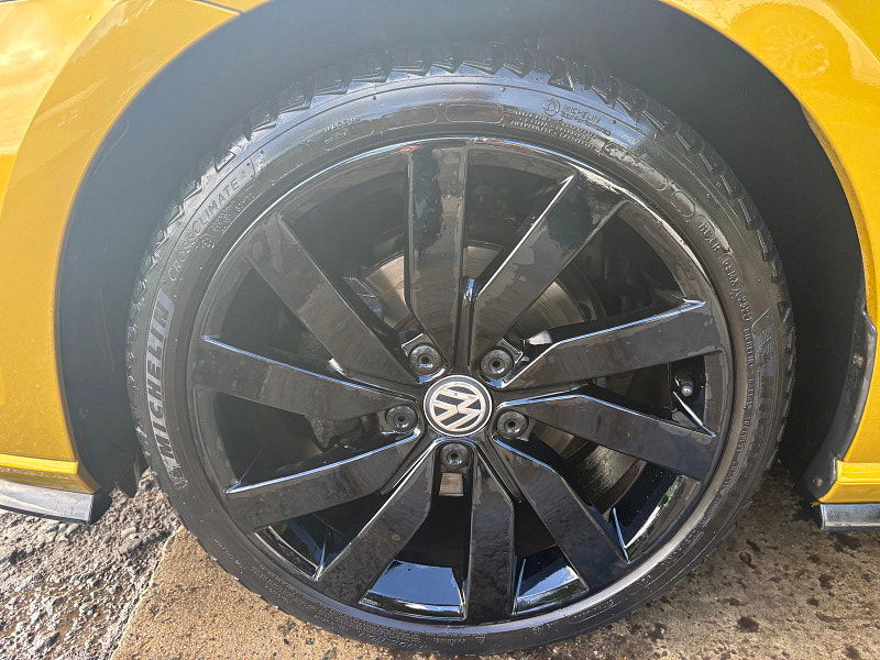 Volkswagen Golf 2.0 TDI BlueMotion Tech R-Line Hatchback 3dr Diesel Manual Euro 6 (s/s) (150 ps) 3dr Manual 2025