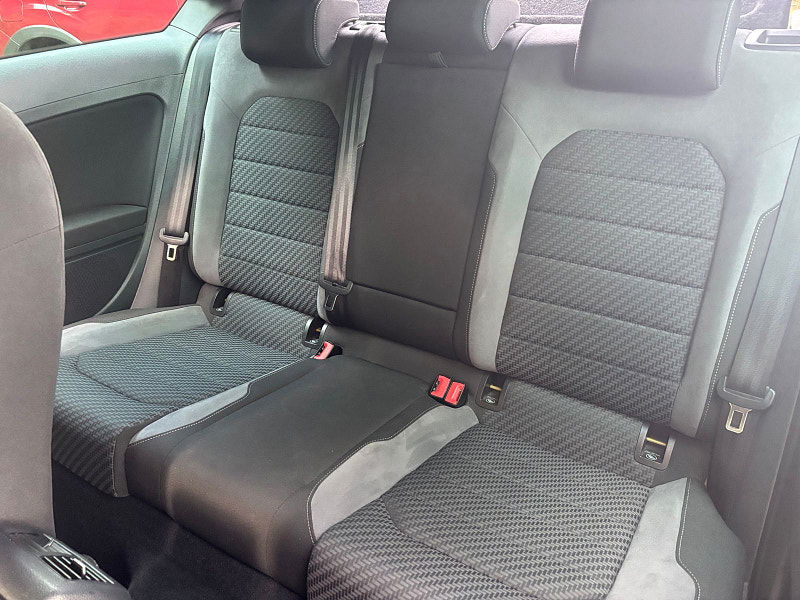 Volkswagen Golf 2.0 TDI BlueMotion Tech R-Line Hatchback 3dr Diesel Manual Euro 6 (s/s) (150 ps) 3dr Manual 2025