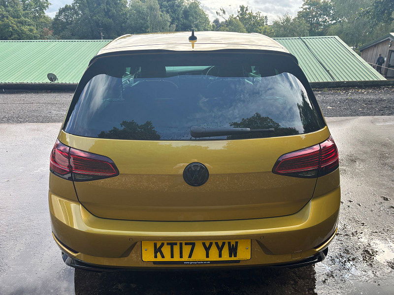 Volkswagen Golf 2.0 TDI BlueMotion Tech R-Line Hatchback 3dr Diesel Manual Euro 6 (s/s) (150 ps) 3dr Manual 2025