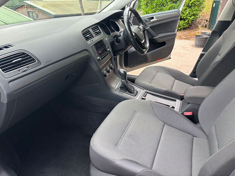 Volkswagen Golf 2.0 TDI BlueMotion Tech SE Hatchback 5dr Diesel DSG Euro 5 (s/s) (150 ps) 5dr Automatic 2025
