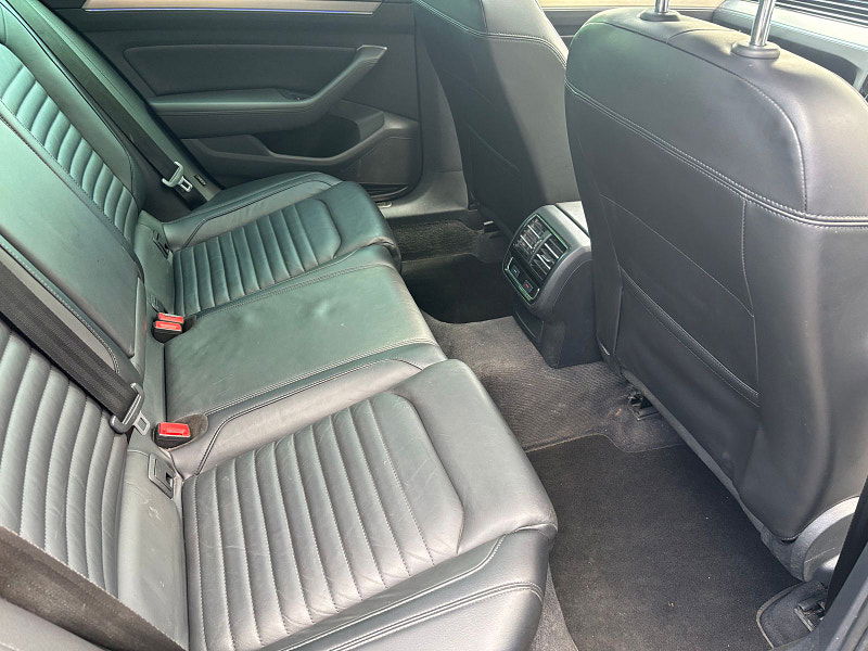 Volkswagen Passat 1.4 TSI GTE Advance Estate 5dr Petrol Plug-in Hybrid DSG Euro 6 (s/s) (218 ps) 5dr Automatic 2025