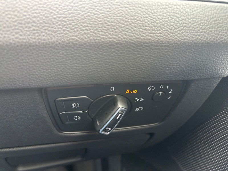 Volkswagen Passat 2.0 TDI Alltrack Estate 5dr Diesel DSG 4Motion Euro 6 (s/s) (190 ps) 5dr Automatic 2025