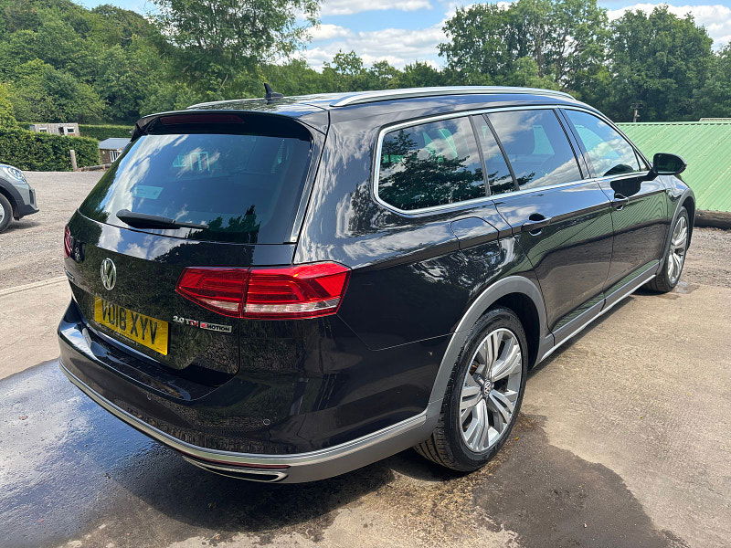 Volkswagen Passat 2.0 TDI Alltrack Estate 5dr Diesel DSG 4Motion Euro 6 (s/s) (190 ps) 5dr Automatic 2025