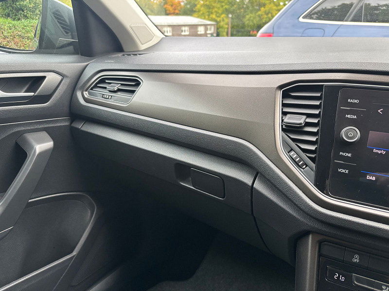 Volkswagen T-Roc 1.5 TSI GPF EVO SE SUV 5dr Petrol Manual Euro 6 (s/s) (150 ps) 5dr Manual 2025