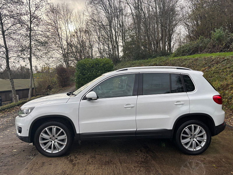 Volkswagen Tiguan 2.0 TDI BlueMotion Tech Match Edition SUV 5dr Diesel DSG 4WD Euro 6 (s/s) (150 ps) 5dr Automatic 2025